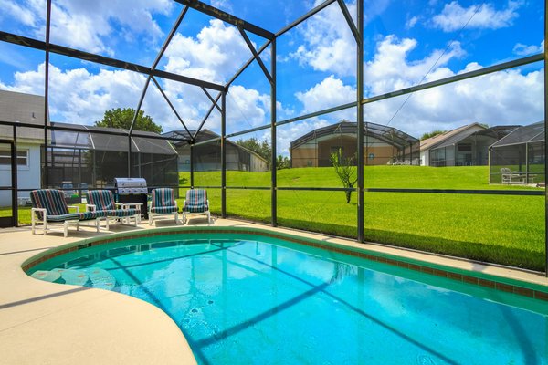 Les différents types d'abris de piscine : lequel choisir ?