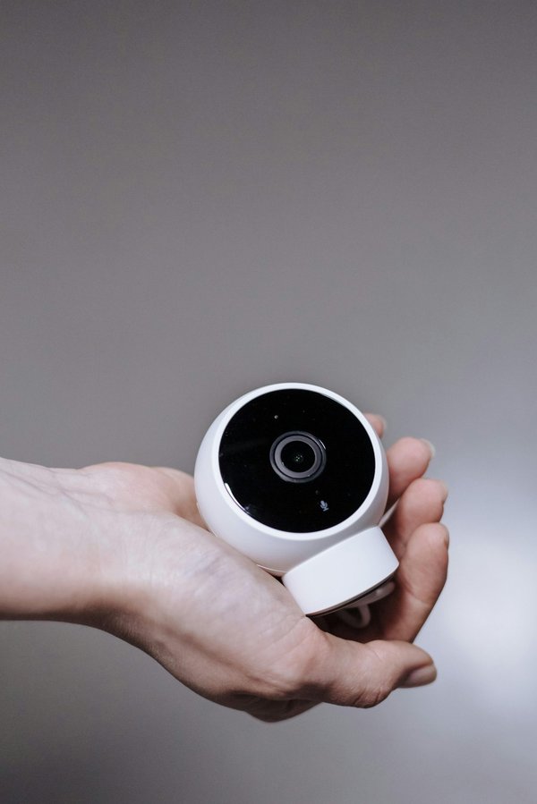 Caméra Dahua : surveillance 4K, vision nocturne et installation facile